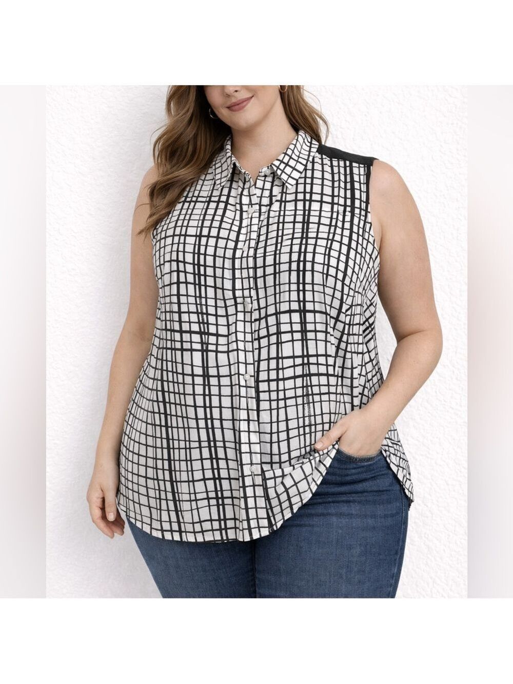 Worthington Black & White Grid Print Sleeveless Hidden Button Front Blouse – XL - Picture 10 of 10